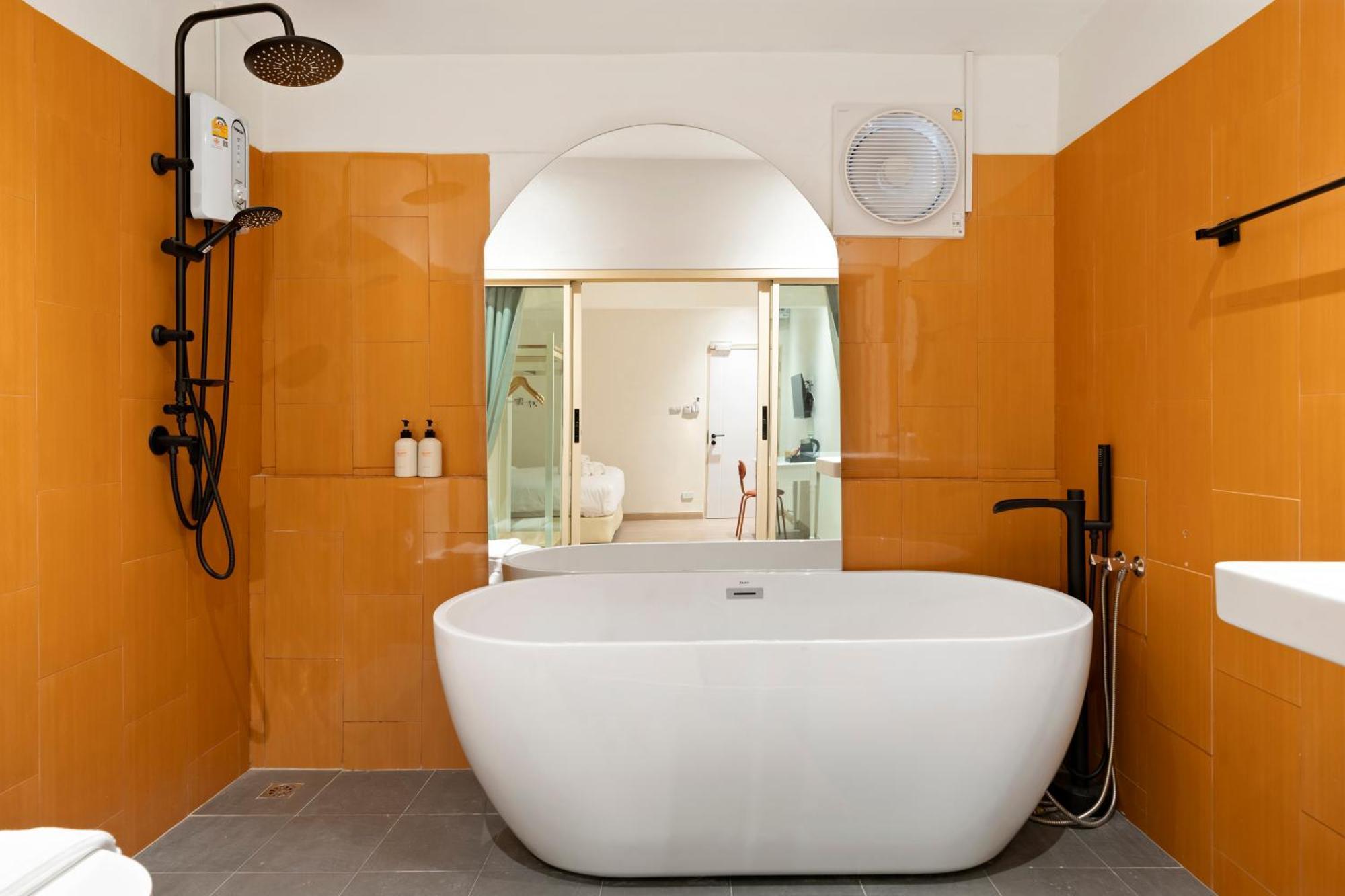 Horange Phuket Town Hotel Ngoại thất bức ảnh